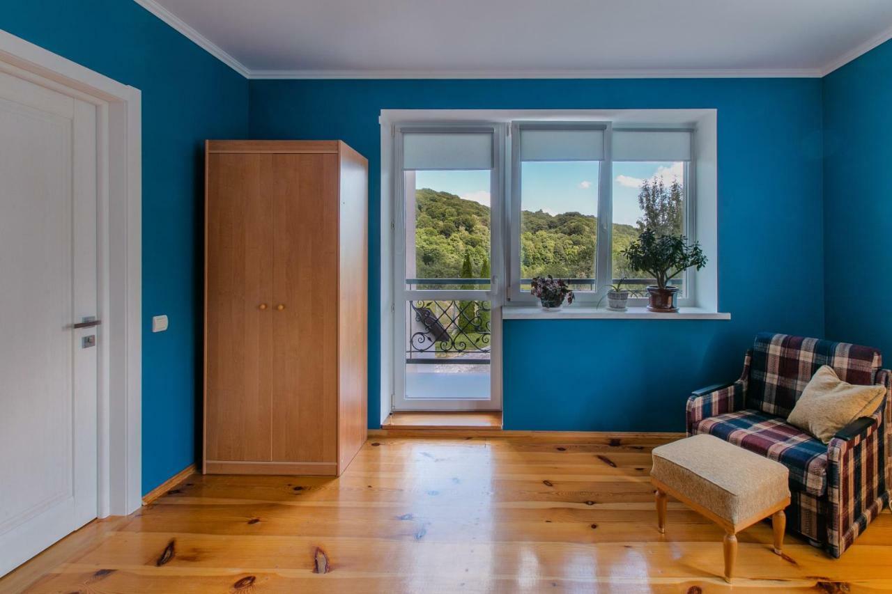 Hotel Fazenda Raiter Briukhovychi Esterno foto